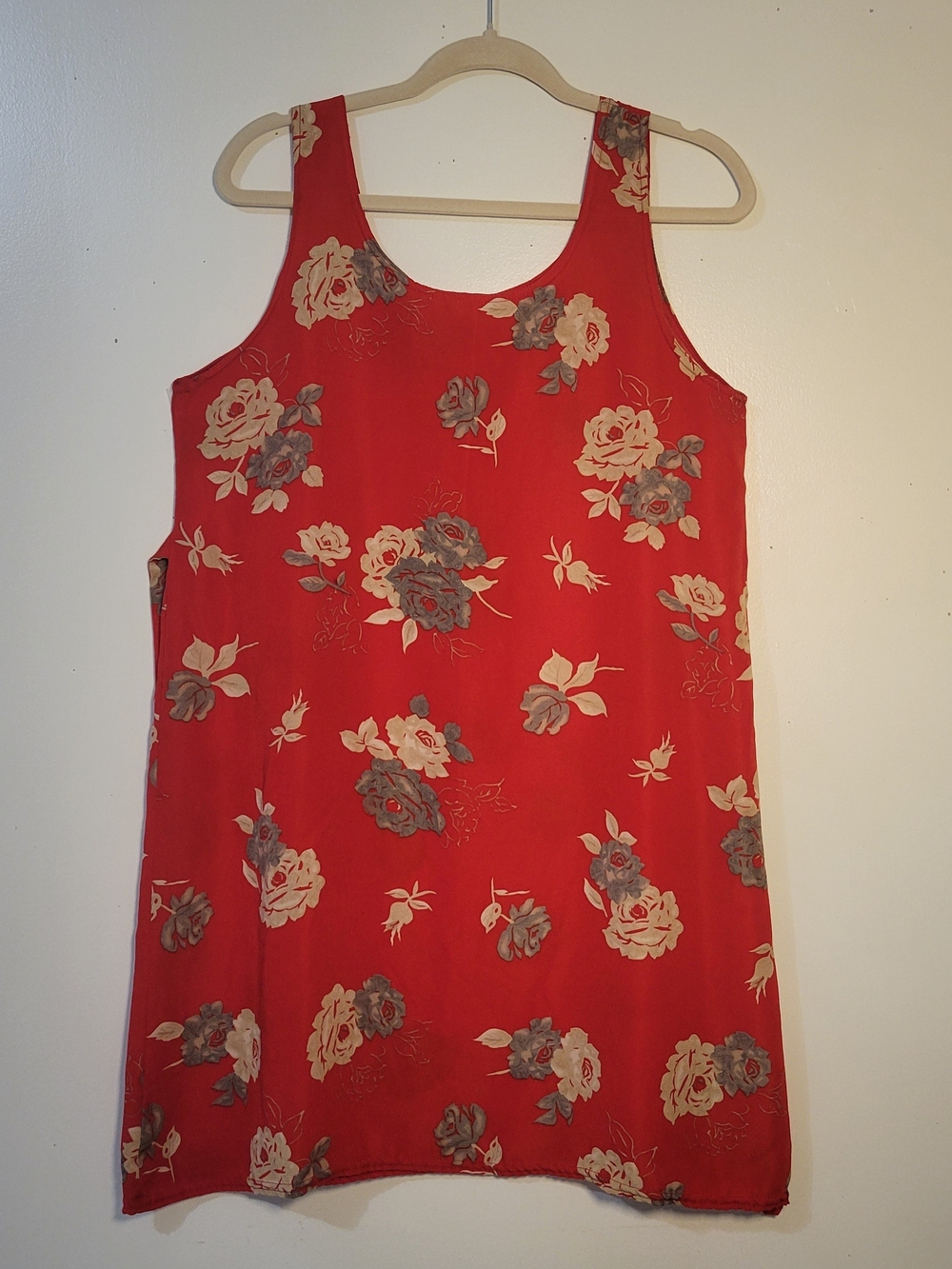 Looking Good (Women's L) Vintage Floral Roses Red Sleeveless Tie-back Mini Dress